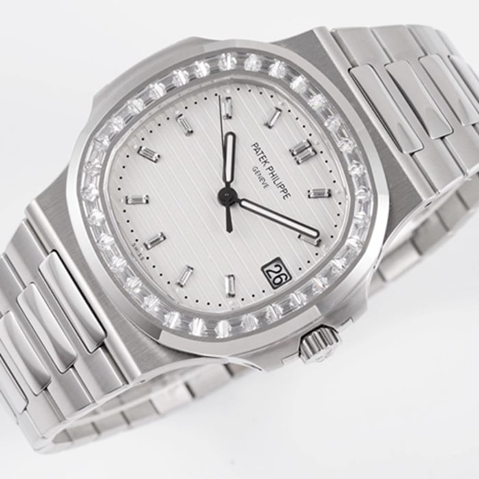 top-tier watch Patek Philippe men's white dialsteel bracelet watch front view