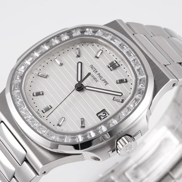 top-tier watch Patek Philippe men's white dialsteel bracelet watch front view