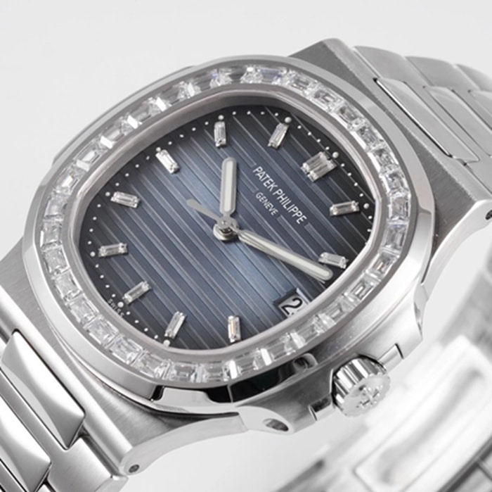 top-tier watch Patek Philippe men's blue dialsteel bracelet watch front view