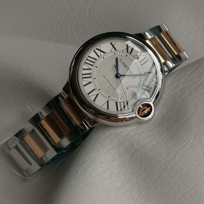 top-tier watch Cartier men's white dial blue balloon series steel bracelet watch front view