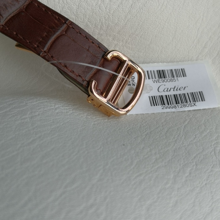 top-tier watch Cartier men's white dial blue balloon leather strap watch clasp picture