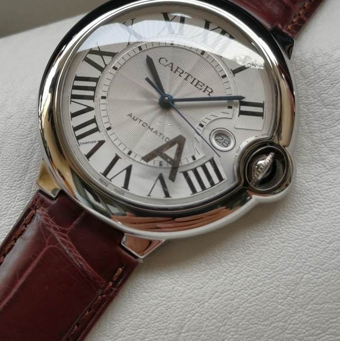 top-tier watch Cartier men's white dial blue balloon series leather strap watch front view