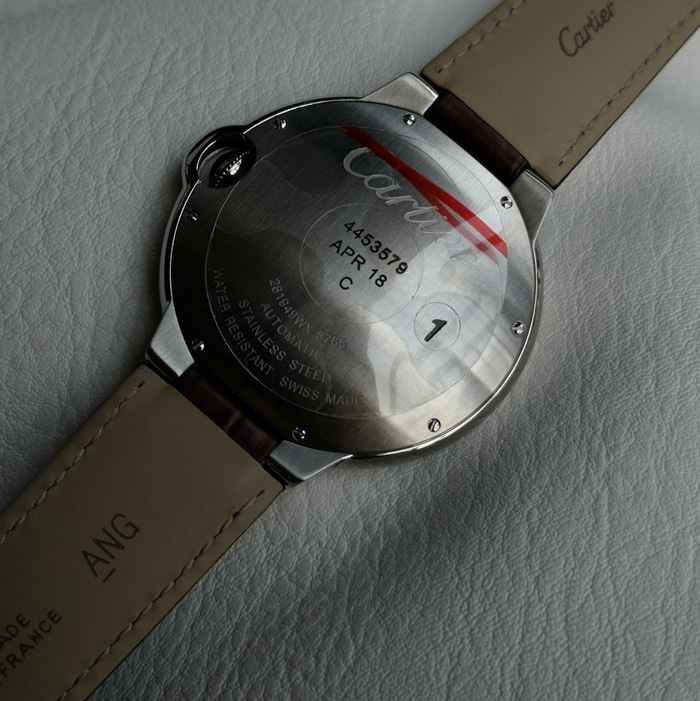 top-tier watch Cartier men's white dial blue balloon series leather strap watch back cover picture