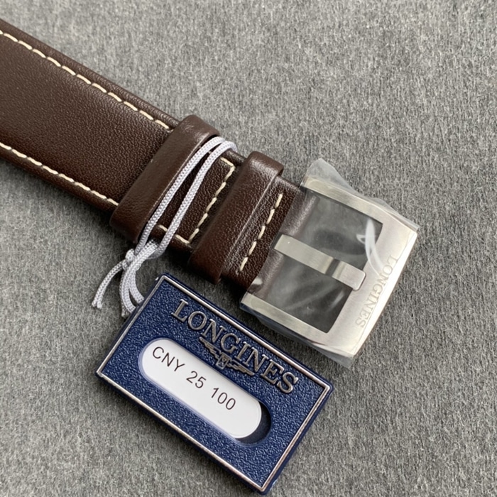 top-tier watch Longines men's black dial pioneer series leather strap watch clasp picture