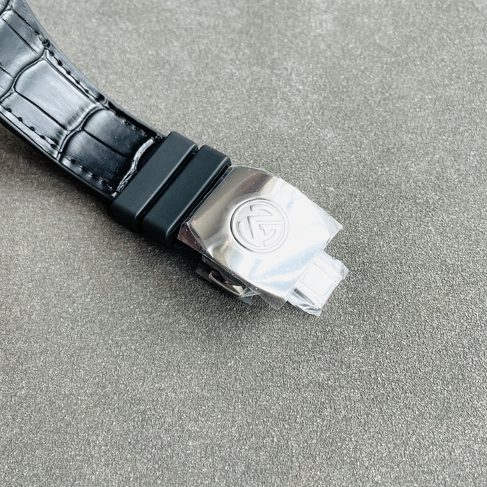 top-tier watch Frank Muller men's white dialV45 SC DT series fully automatic movement watch clasp picture