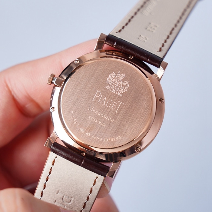 Top-tier watch Piaget men's white dial dragon and phoenix series leather strap watch back cover picture