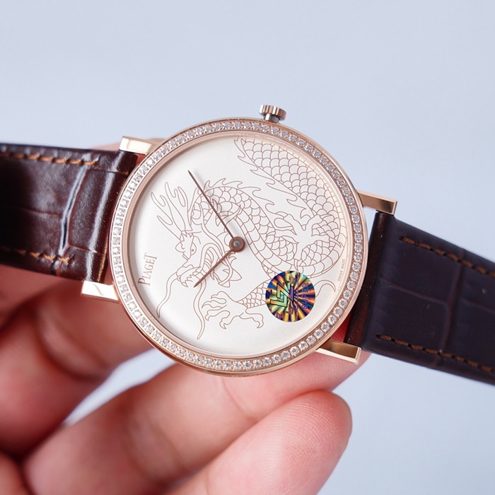 Top-tier watch Piaget men's white dial dragon and phoenix series leather strap watch front view