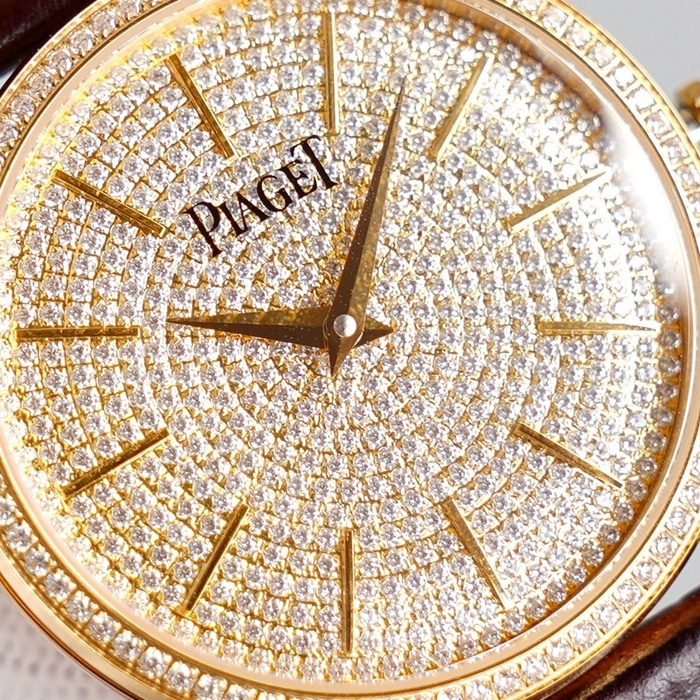 Top-tier watch Piaget men's gold plate Altiplano series automatic movementleather strap watch front view