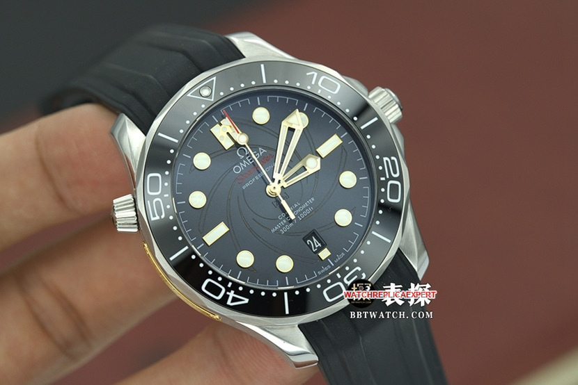 top-tier watch Omega men's blue dial Seamaster series watch front live photo