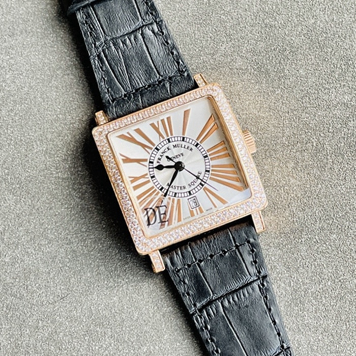 Top collectible watches Frankmuller Men's Gold Plate Full Star Series Belt Watch Front View