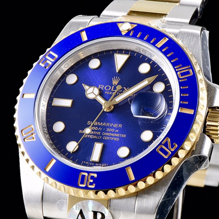 top-tier watch Rolex men's blue dial Submariner series steel bracelet watch front view