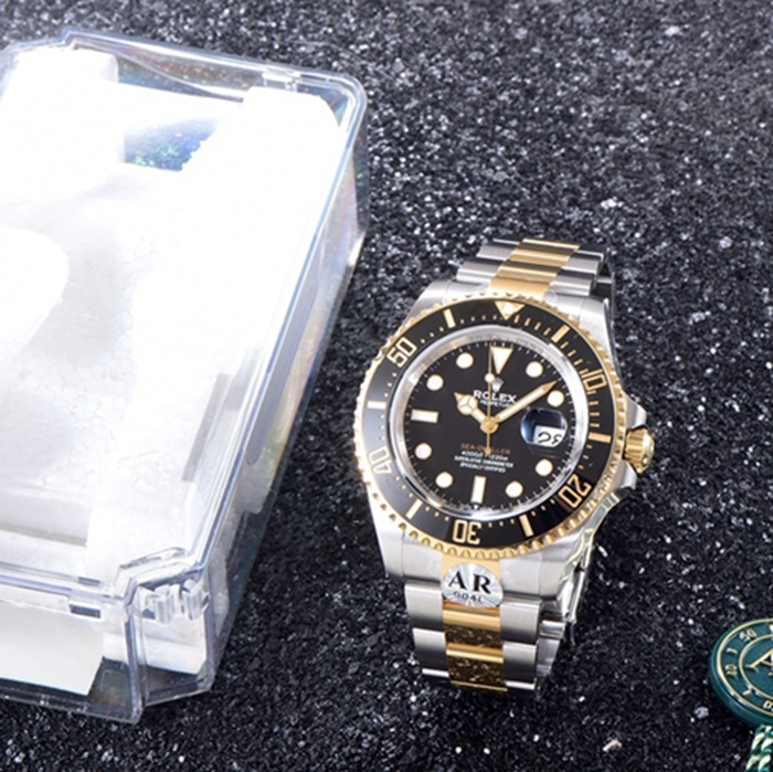 top-tier watch Rolex men's black dialsteel bracelet watch front view