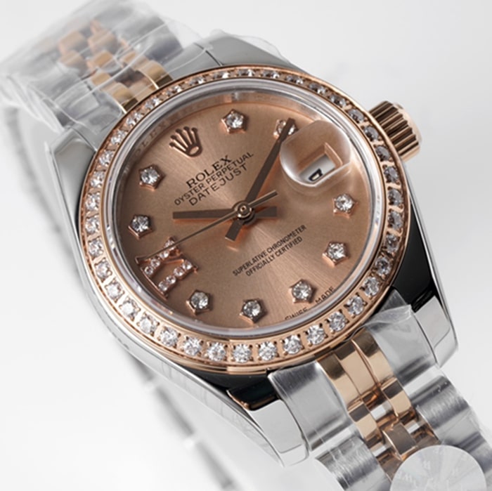 Top-tier watch Rolex women's gold plate Datejuststeel bracelet watch front view