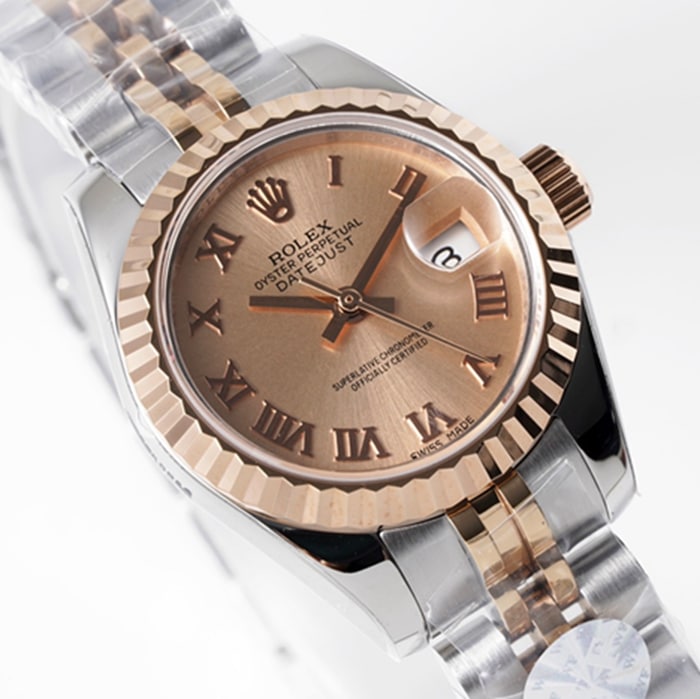 Top-tier watch Rolex women's gold plate Datejuststeel bracelet watch front view