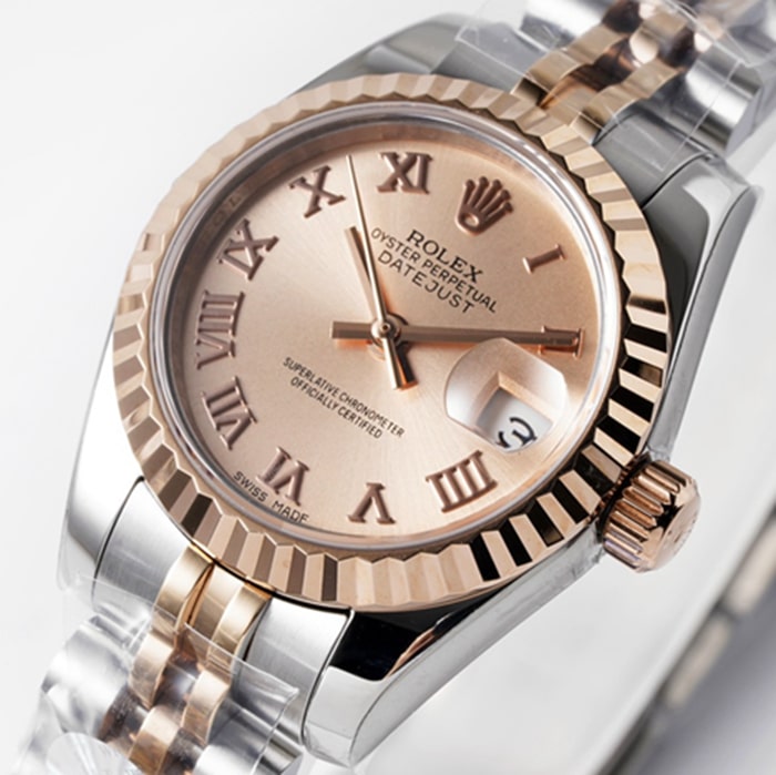 Top-tier watch Rolex women's gold plate Datejuststeel bracelet watch front view