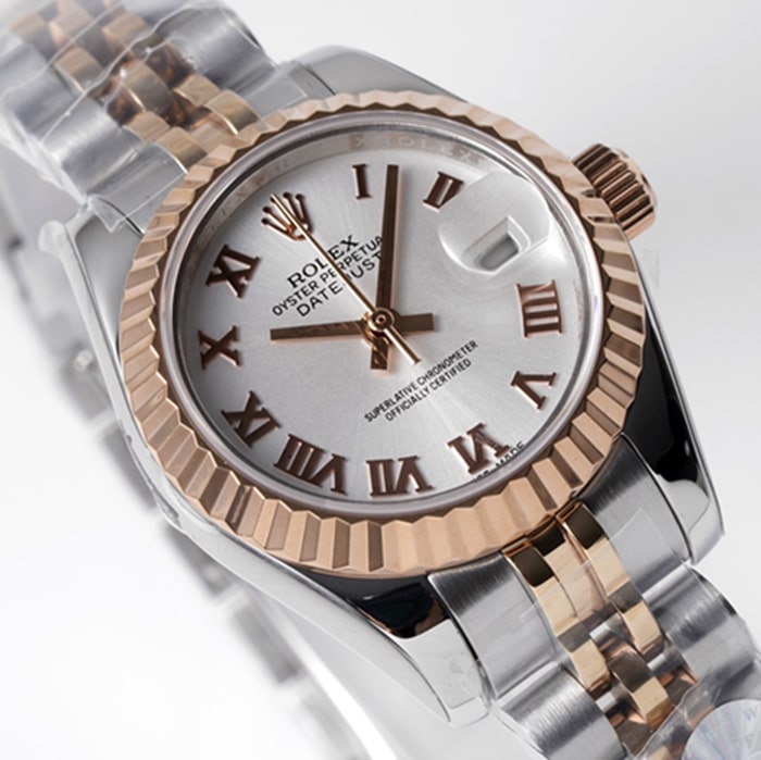 Top-tier watch Rolex women's white dial Date just steel bracelet watch front view