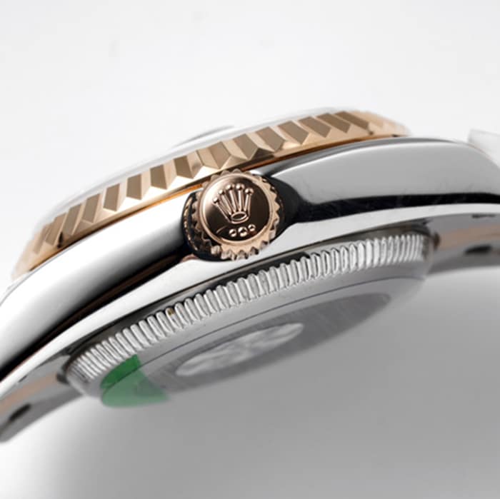 top-tier watch Rolex women's gray plate Datejuststeel bracelet watch side view