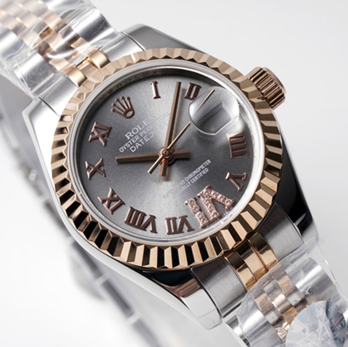 Top-tier watch Rolex women's gray plate Datejuststeel bracelet watch front view