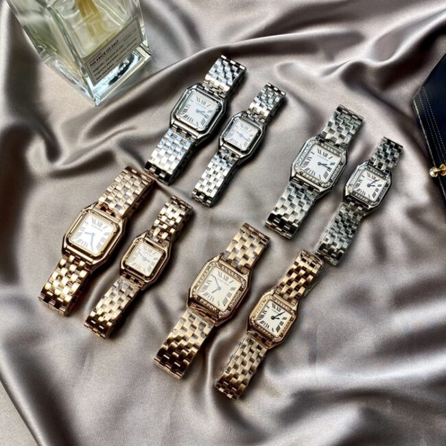 top-tier watch Cartier women's white dial gold steel bracelet cheetah series watch front view
