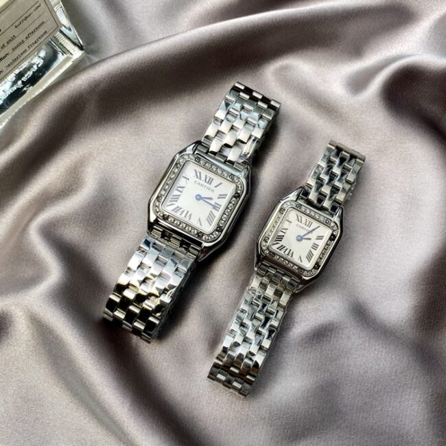 top-tier watch Cartier women's white dial gold steel bracelet cheetah series watch front view