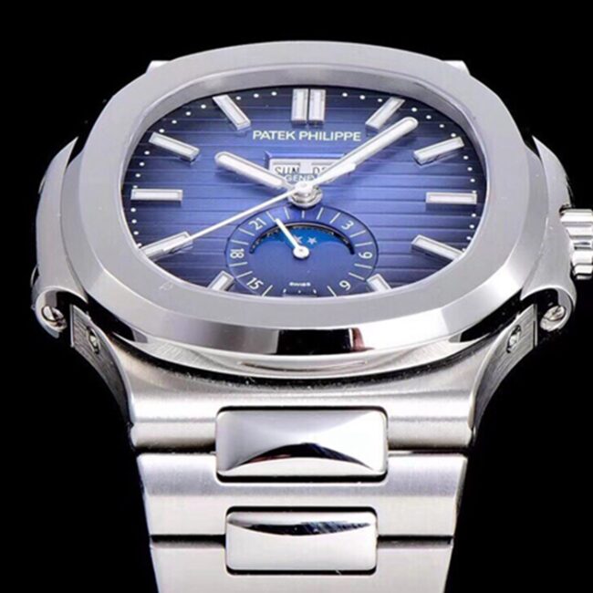 top-tier watch Patek Philippe men's blue dialsteel braceletNautilus annual calendar bowl watch 5726 series watch detail shots