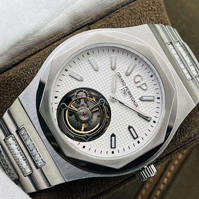 Top-tier watch Girard-Perregaux men's white dialsteel bracelet Laurel series tourbillon mechanical watch front view