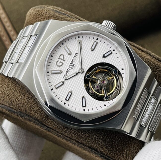 Top-tier watch Girard-Perregaux men's white dialsteel bracelet Laurel series tourbillon mechanical watch front view