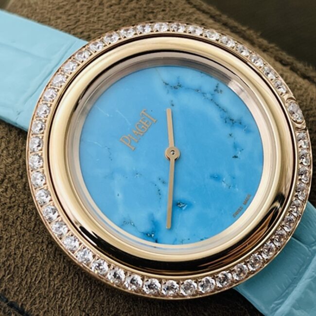 top-tier watch Piaget blue dial blue belt time series watch front view