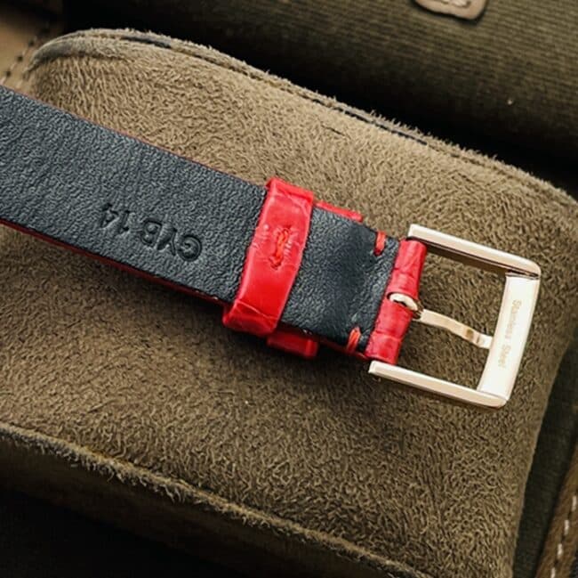 Top-tier watch Piaget men's model V3 upgraded version red plate red strap time to run series watch clasp picture