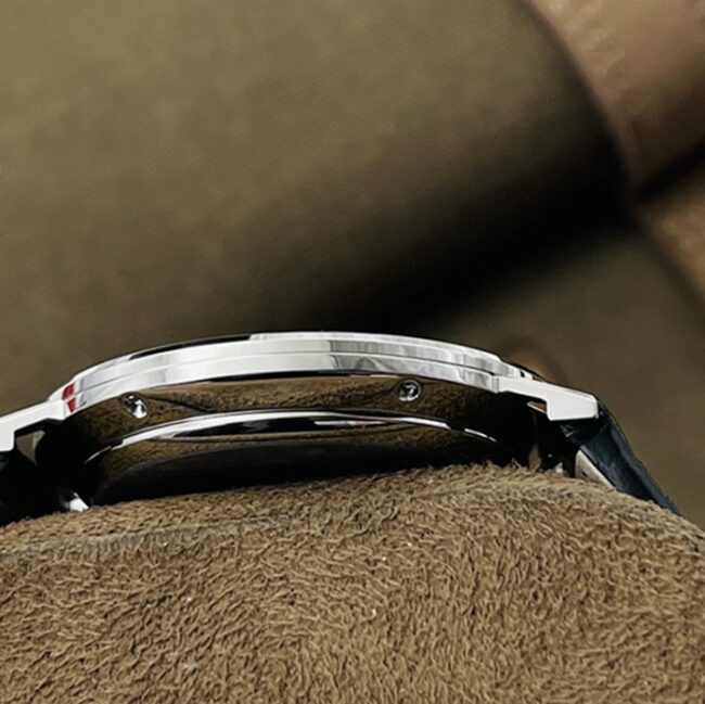 Top collectible watches Piaget Men's White Plate Black Strap Dragon and Phoenix Collection Belt Watch Side View