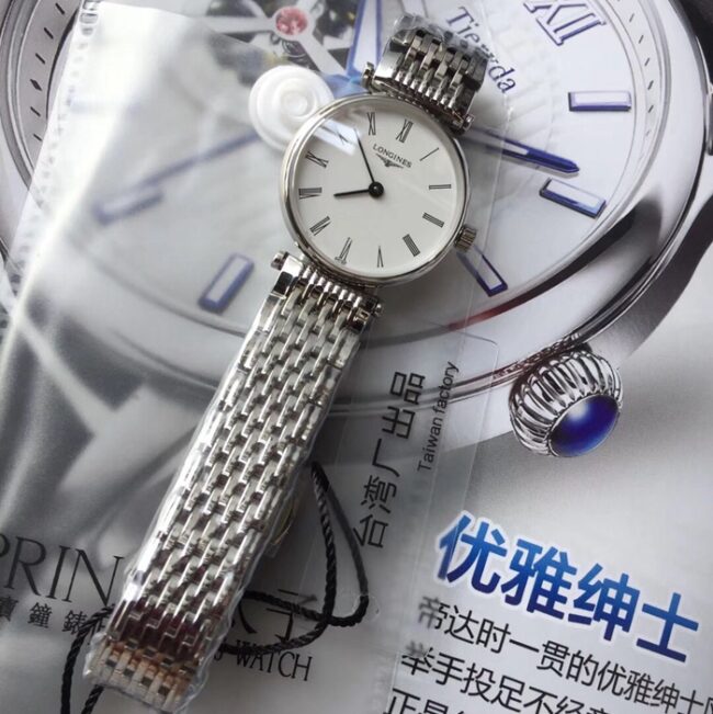 TW Factory Top Longines Men's White Dial Steel Bracelet La Grande Classique Watch Front View