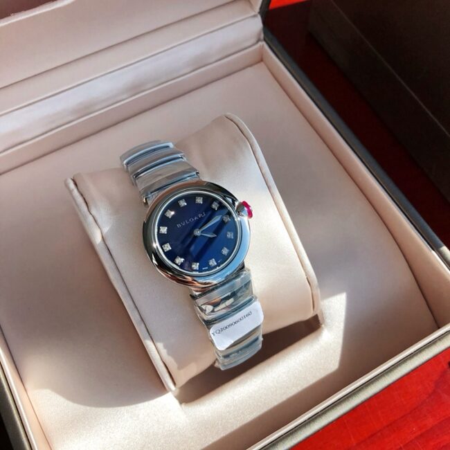 top-tier watch Bvlgari women's blue dialsteel braceletLVCEA series watch front view