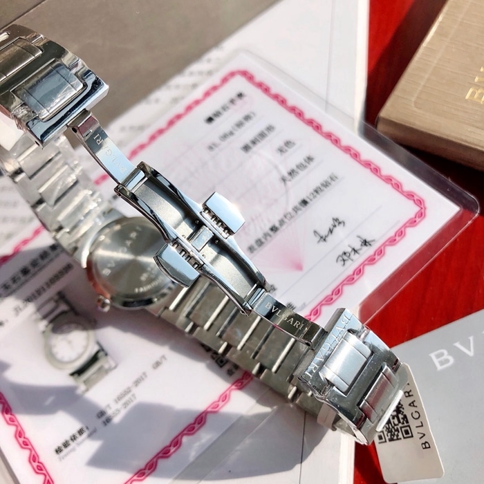 top-tier watch Bvlgari women's white dialsteel braceletquartz watch clasp picture