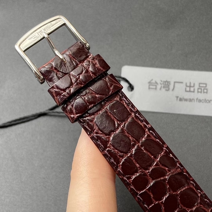 top-tier watch Longines couple watch white dial brown belt Jialan series leather strap watch clasp picture