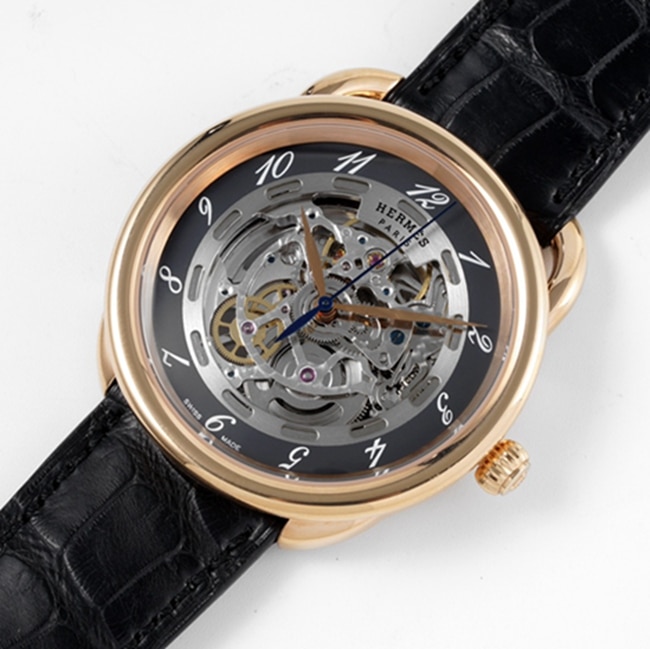 top-tier watch Hermès men's gray plate black belt automatic movementleather strap watch front view