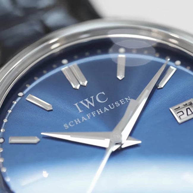 top-tier watch IWC men's blue dial black belt automatic movementleather strap watch detail shots