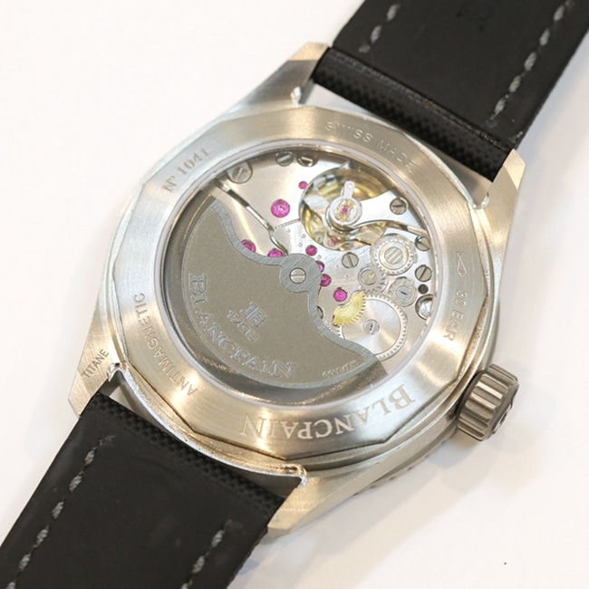 GF Factorytop-tier watch Blancpain fifty fathom series men's black dial black belt automatic movement watch movement picture