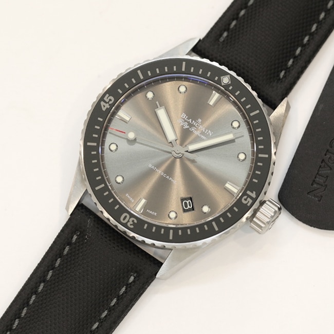 GF Factorytop-tier watch Blancpain men's gray plate nylon strap Fifty Fathoms series watch front view