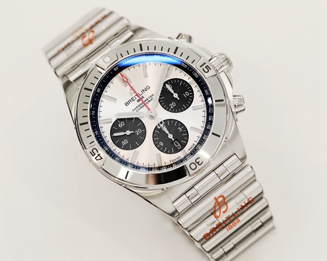 GF Factorytop-tier watch Breitling men's white dialsteel bracelet mechanical watch front view
