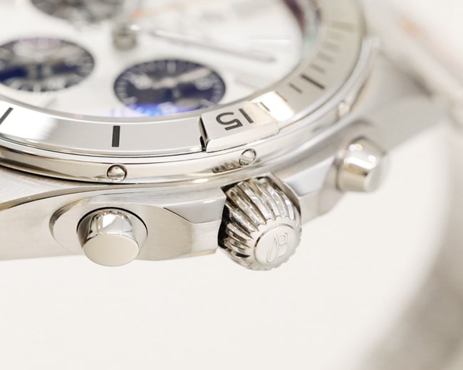 GF Factorytop-tier watch Breitling men's white dialsteel bracelet mechanical watch detail shots
