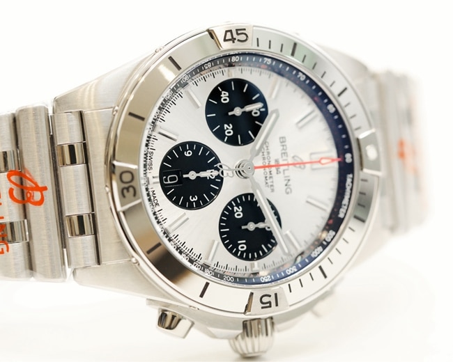 GF Factorytop-tier watch Breitling men's white dialsteel bracelet mechanical watch front view