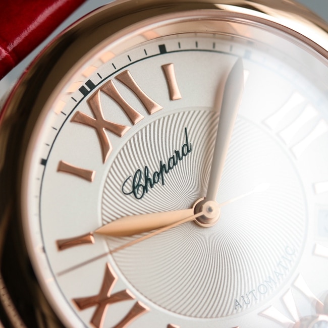 top-tier watch Chopard women's white dial red strap happy diamond series leather strap mechanical watch detail shots