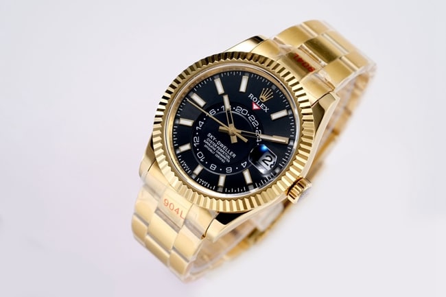 top-tier replicaRolex men's black dial gold steel bracelet Navigator series mechanical watch front view