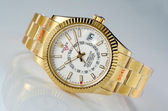 top-tier Rolex men's white dial gold belt Navigator series automatic movement watch front view
