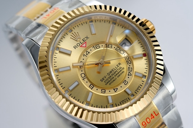top-tier Rolex men's gold plate gold belt Navigator series full automatic movement watch front view