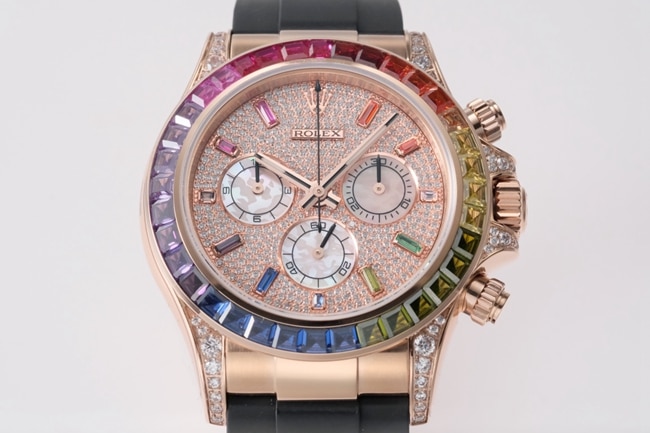 top-tier replicaRolex men's gold plate rubber strap new rainbow di automatic movement watch front view