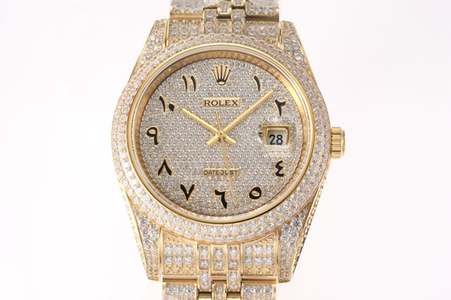 TW factory top-tier replicaRolex men's white dial gold band Datejust series 18k automatic movement watch front view
