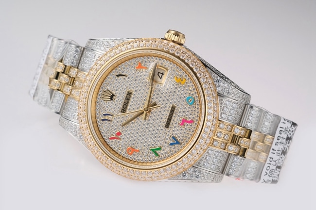 TW factory top-tier replicaRolex men's white dialsteel bracelet full diamond Datejust series 18k gold automatic movement watch front view