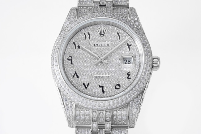 TW factory top-tier replicaRolex men's white dialsteel braceletDatejust series full diamond 18k gold full automatic movement watch front view