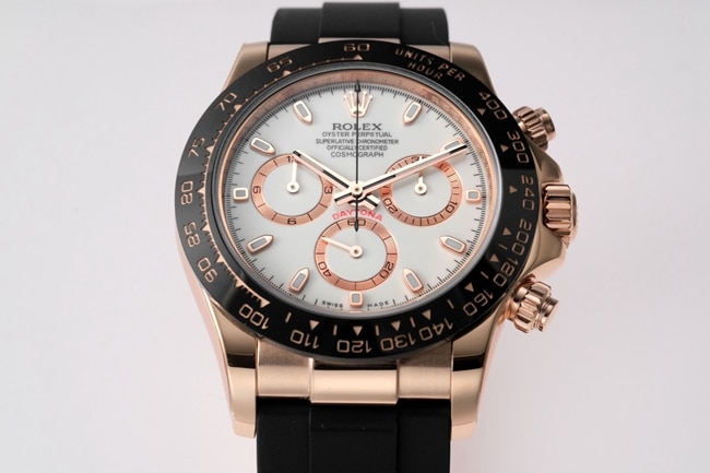 top-tier Rolex men's white dial black rubber strap Cosmograph Daytona automatic movement watch front view